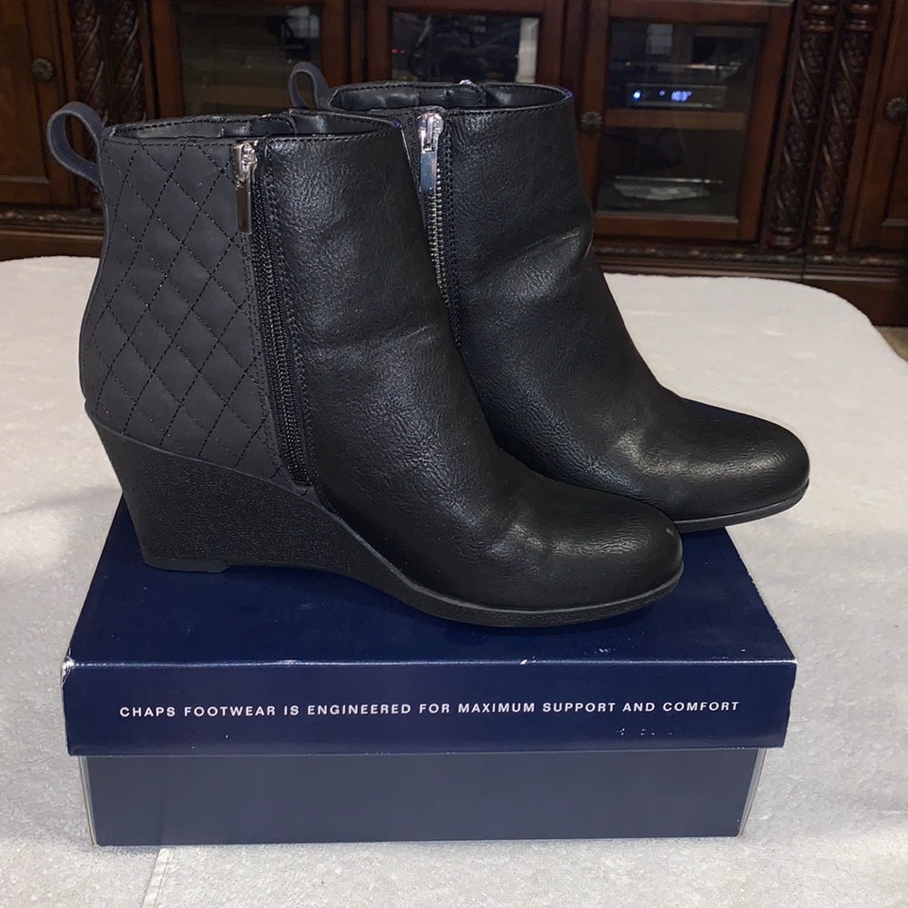 Chaps black leather wedge boots size 8